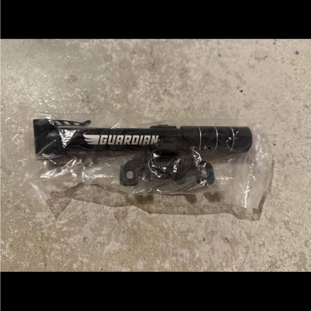 Guardian Bike tire pump. New.